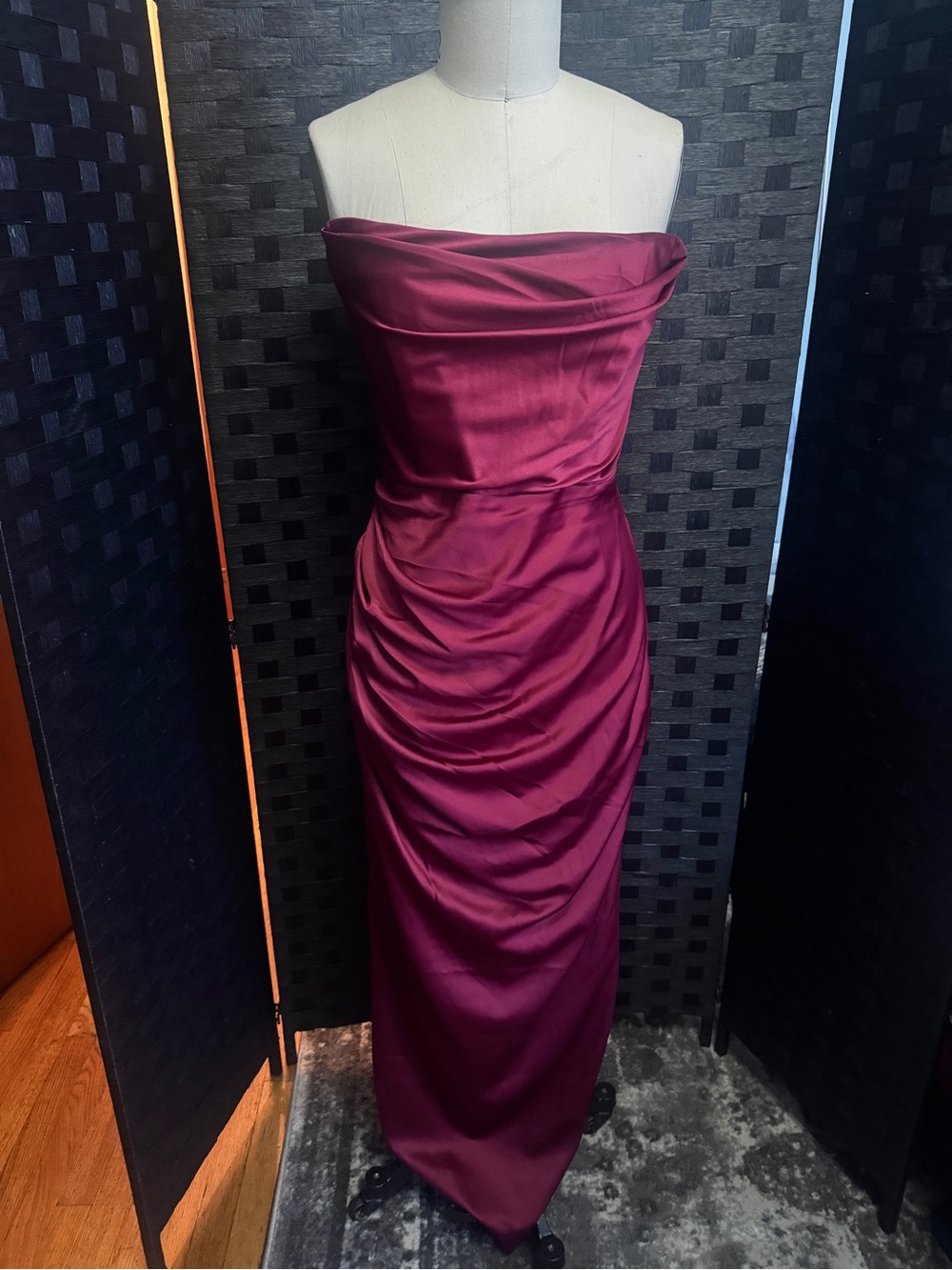 Fashion Nova Strapless Satin Gown in Burgundy